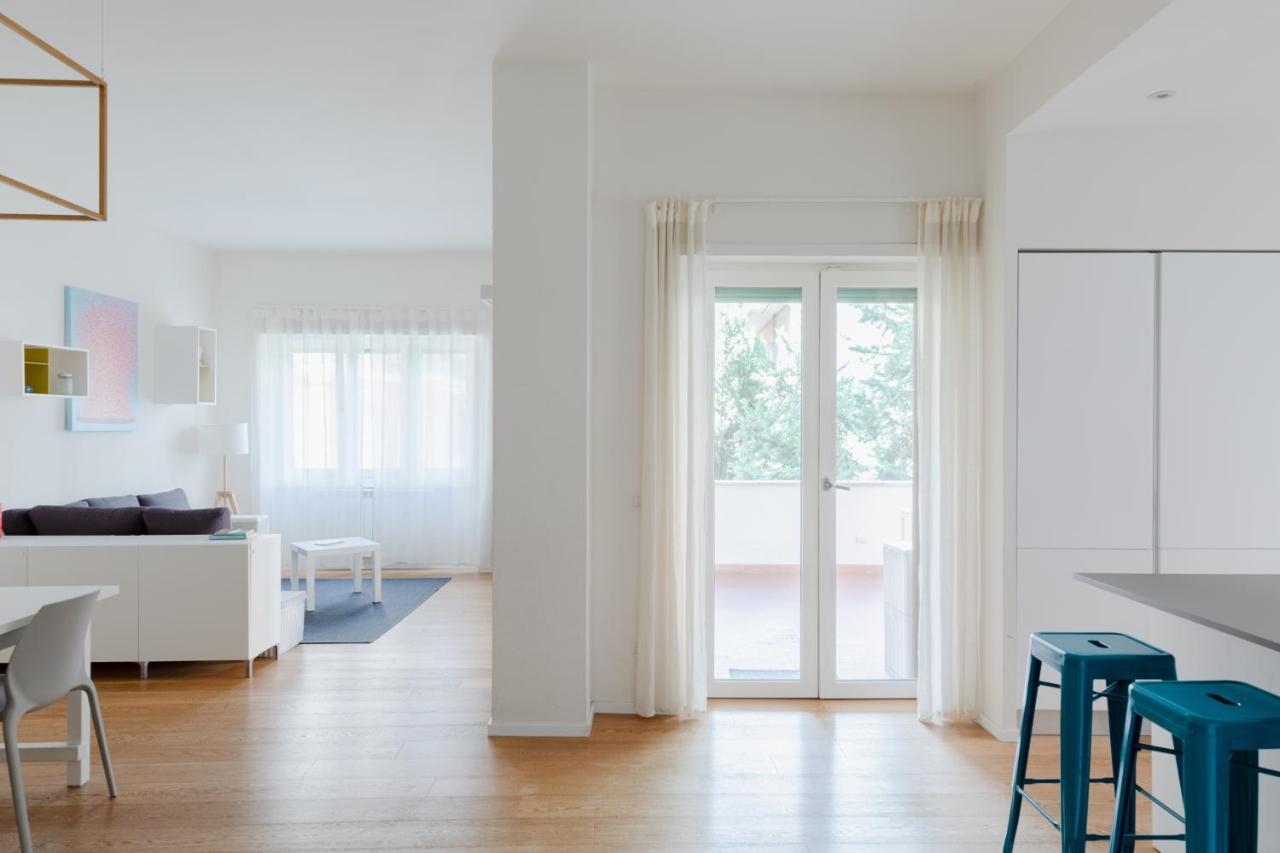 Stupendo Appartamento In Quartiere Residenziale Roma Exterior foto